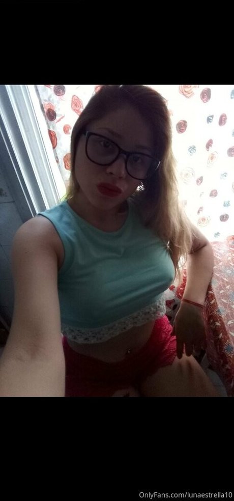 lunaestrella10 sexy pornstar picture