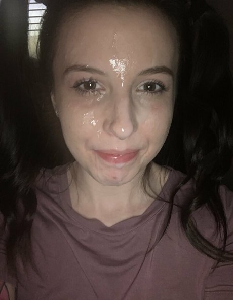 tittikitti star hot pics