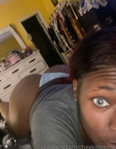 cheekiifemme erotic star gallery