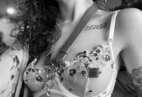 sidhee sex pornstar photo