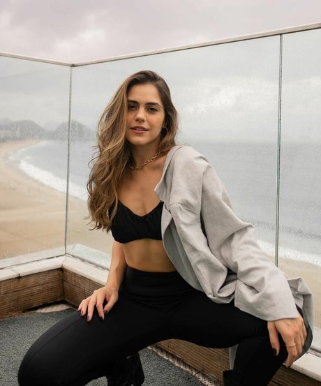 Jessika Alves star hot photo