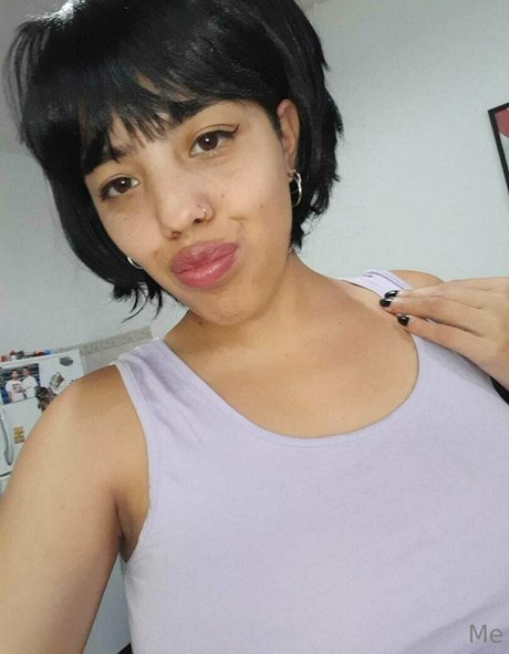 kattyok art model pic