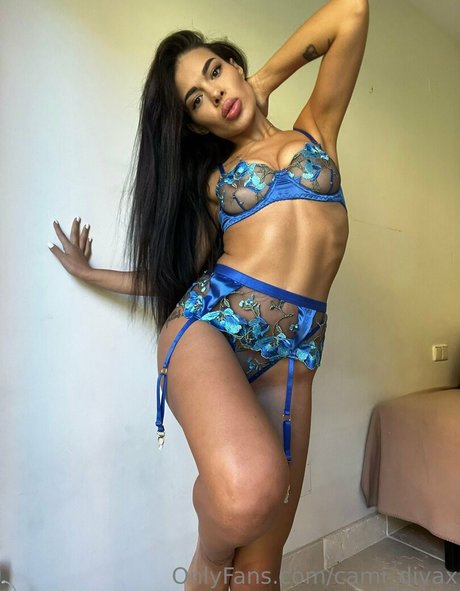 stella marlow exclusive actress pics