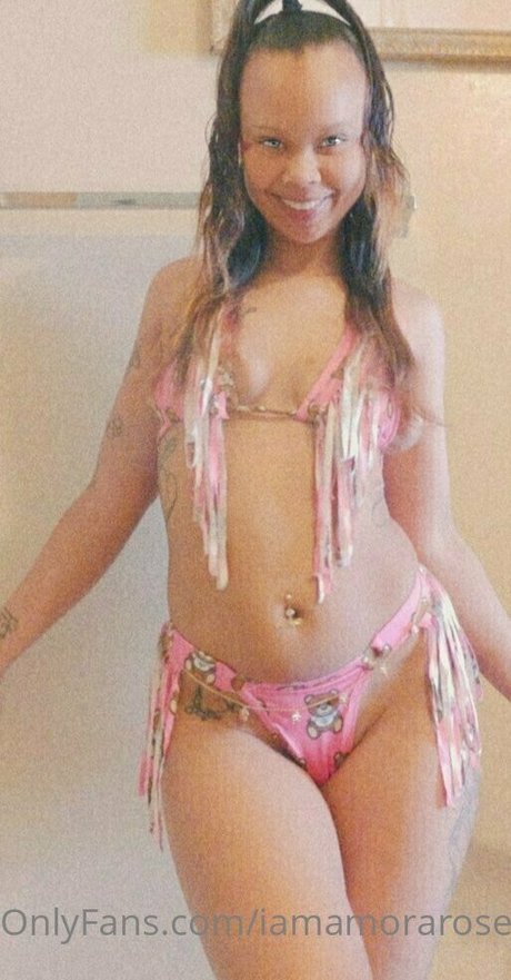 iamamorarose model nude gallery