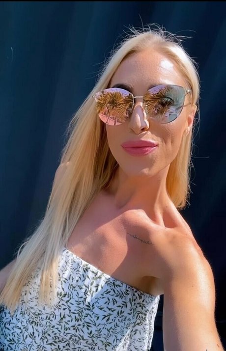 mindset mentorrrr model pics