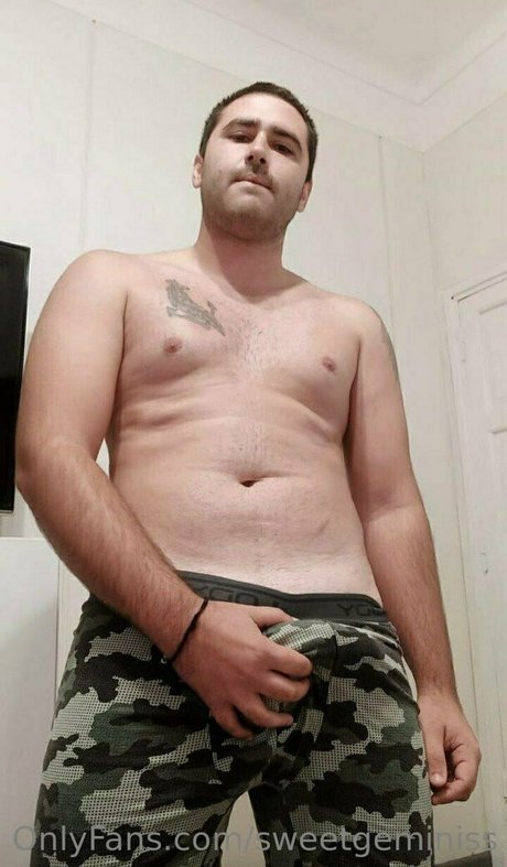 sweetgeminiss star free pics