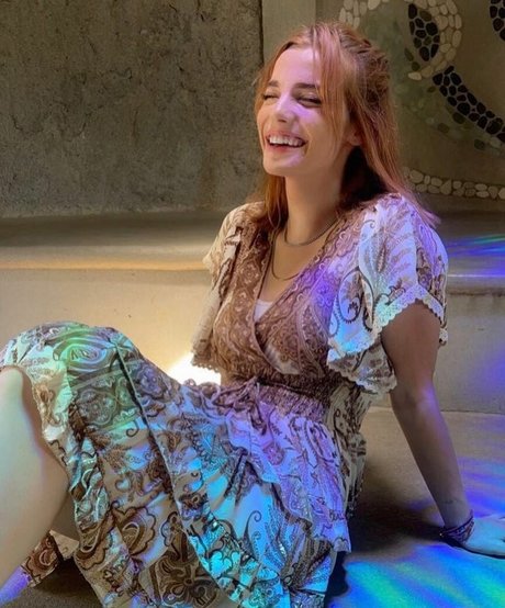 Corrina Rhys xxx model images