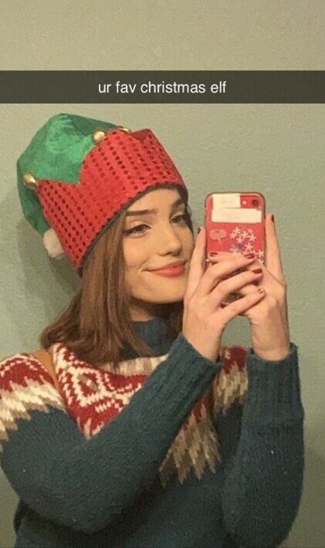 Corrina Rhys art model photos