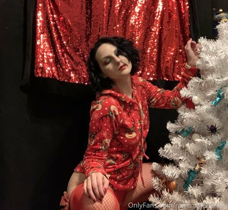 ramonarosenola sexy star pic