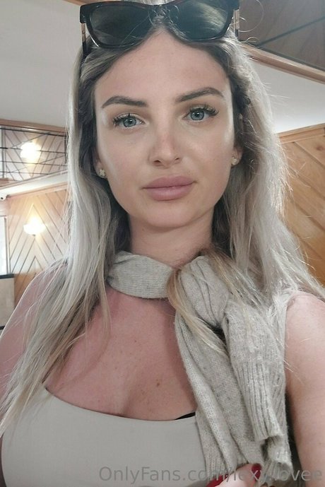 lexy lovee pornstar sex photos