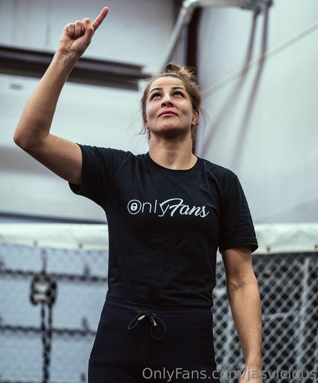 jasvicious naked actress galleries