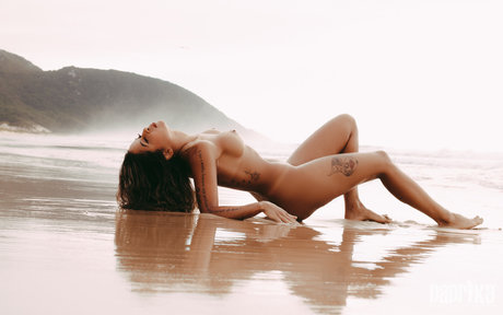 Paprika nude actress picture