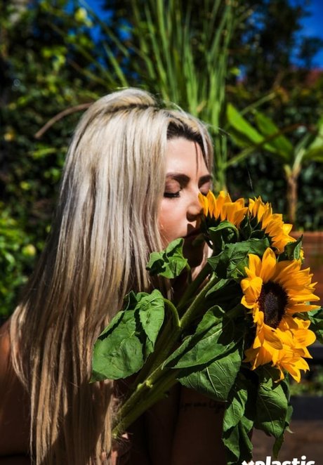 Debora Porto model top galleries