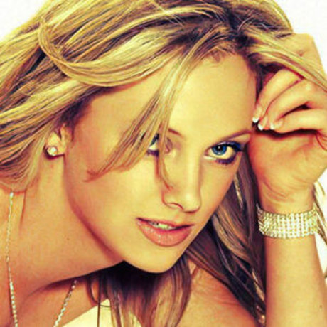 Nicole Arbour nude model pic