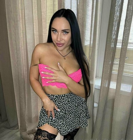 lola dazzle free nude model pictures