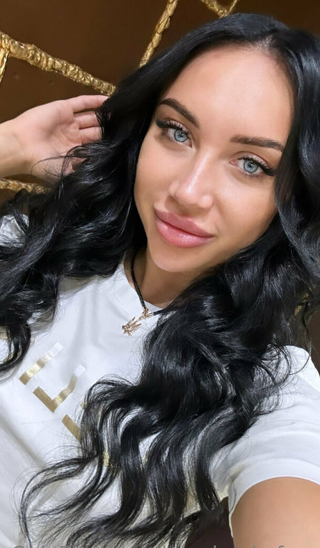 lola dazzle free model exclusive gallery