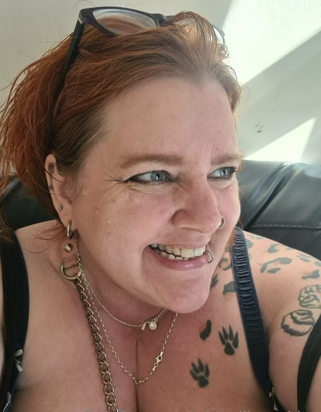 abigailbarrybbw star adult pic