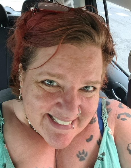 abigailbarrybbw beautiful model photo