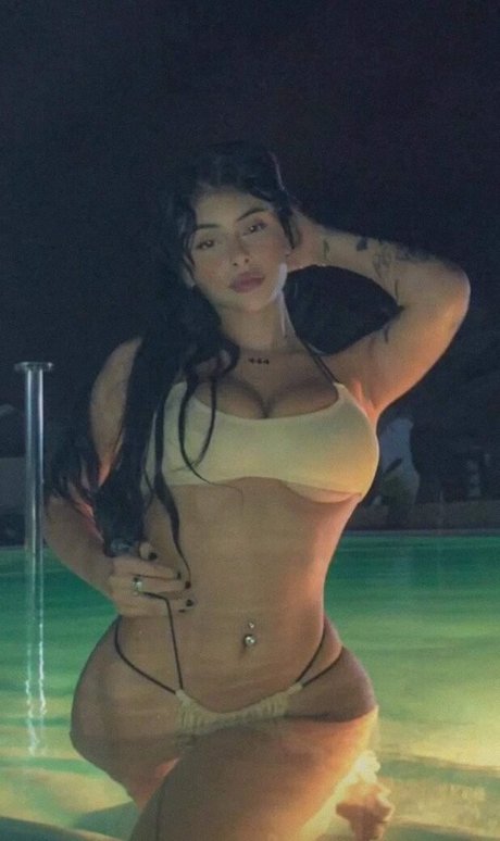 Paula Benitez pornstar nude images