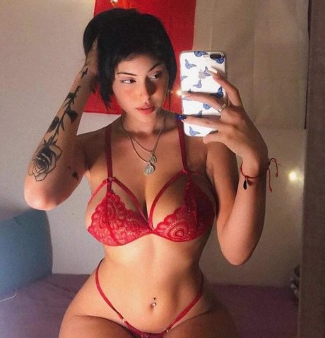 Paula Benitez pornographic model pic