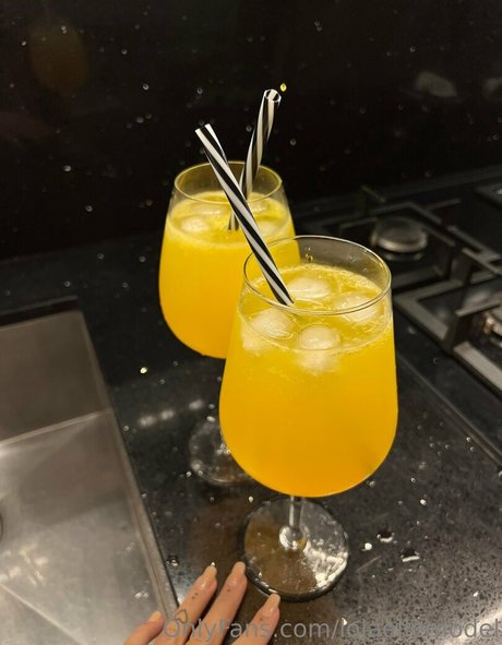 lolaellemodel nice actress gallery