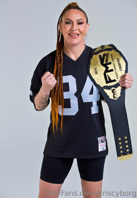 criscyborg perfect actress image