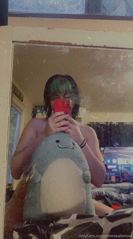 minniealiencos pornstar perfect gallery