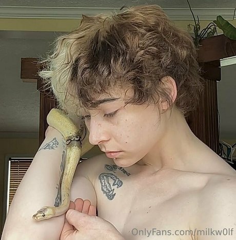 milkw0lf hot actress galleries