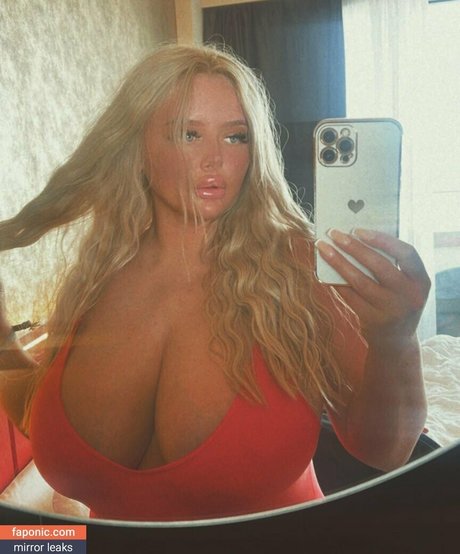 Chantelle Jade Gallacher beautiful pornstar image