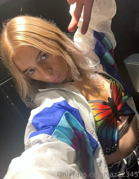 yaz12345 model hd pic