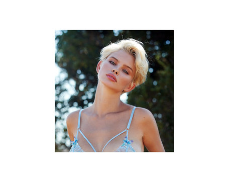 julialogan pornstar perfect pictures