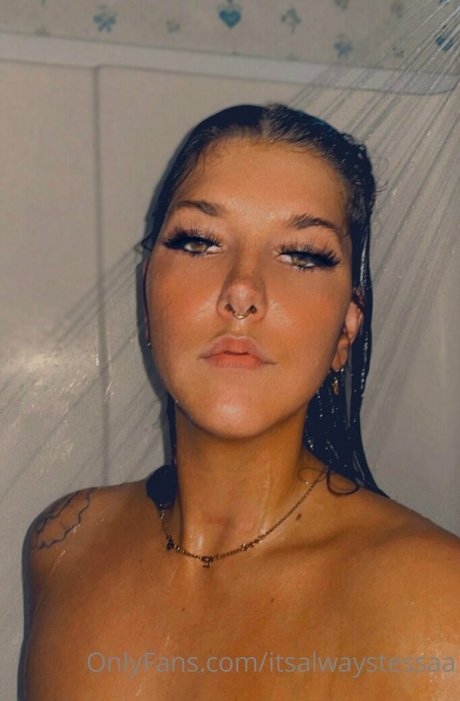 itsalwaystessaa star art pic