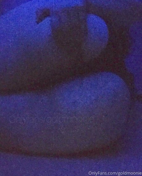 goldmoonie hot model images