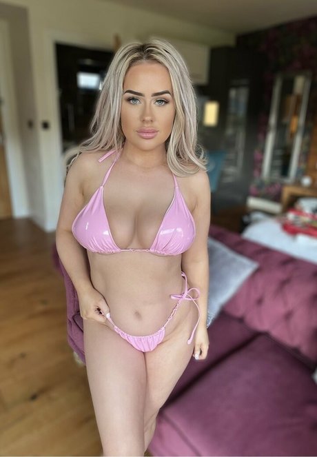 Rosie Rendall nudes actress pic