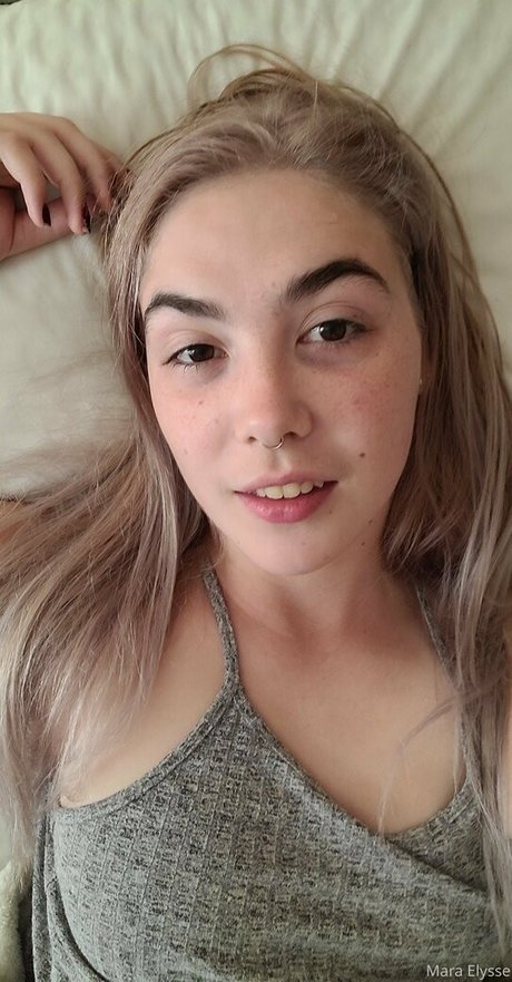 mara elysse pornstar erotic gallery