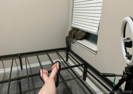 tj footie beautiful actress pics