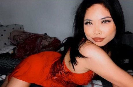 Schingss model porn photo