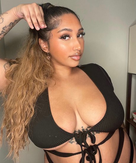 Jeanette prakash star beautiful galleries