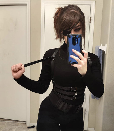 Lemonkiwi model high quality pic