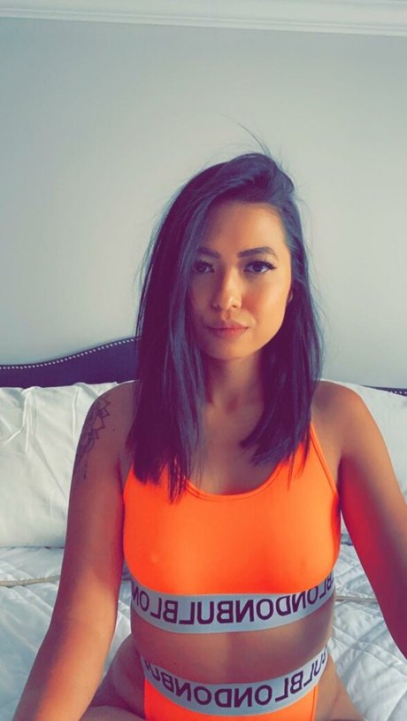 Randomsuburbanite Rose free pornstar images