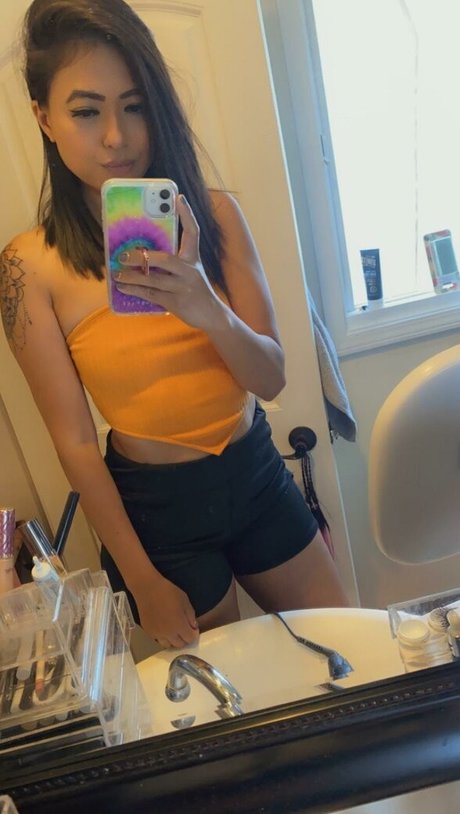 Randomsuburbanite Rose sex model photo