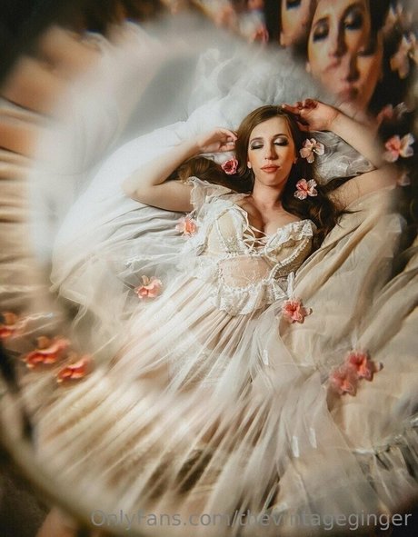 thevintageginger best model gallery