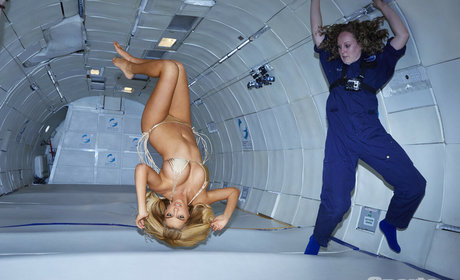 Kate Upton star naked gallery