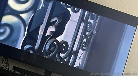 abouttheboobsvip model high quality pics