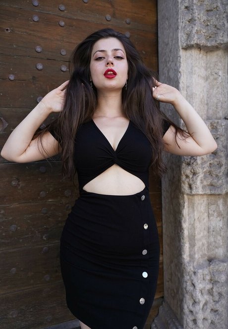 Kalt Katchy star adult galleries