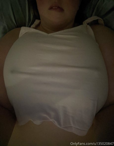 bibliophile120 beautiful actress image