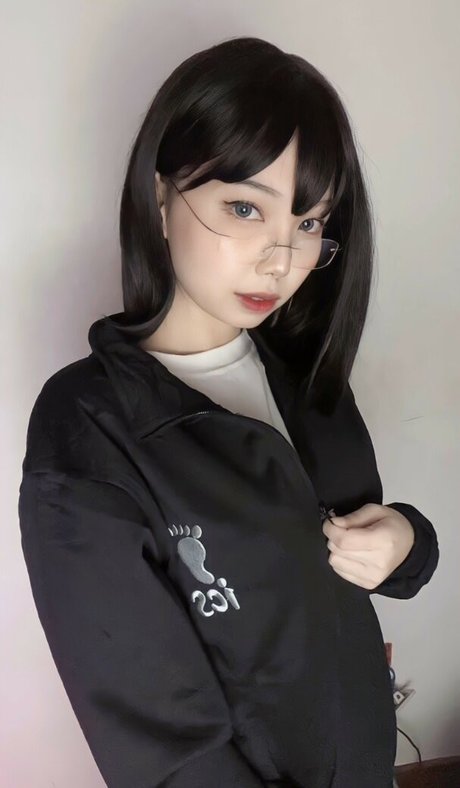 Hakaosan Patreon high quality actress pic