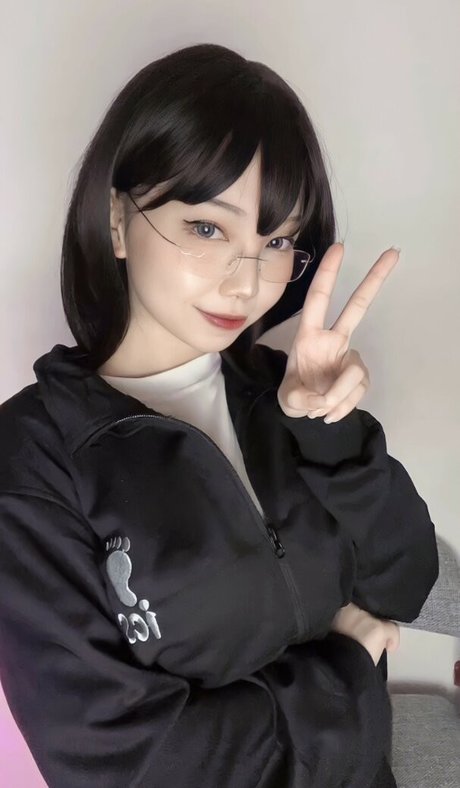 Hakaosan Patreon erotic actress archive