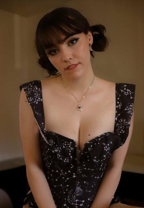 hailierosie naked star archive