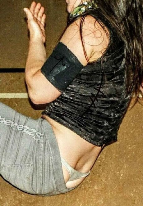 Nikki Cross pornstar nice archive